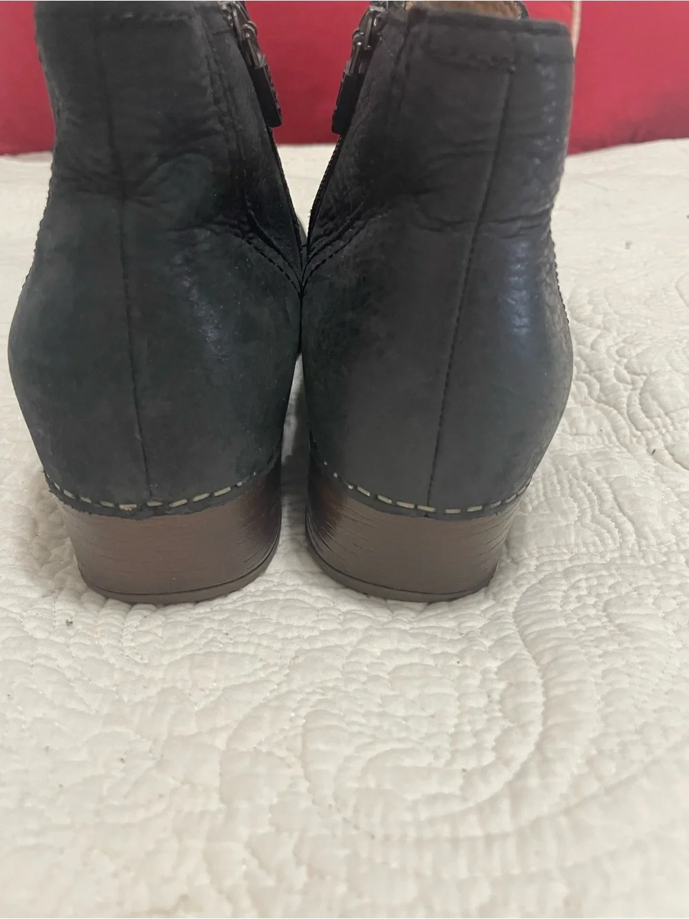 Dansko Women’s Black Leather Ankle Boots-Size 38